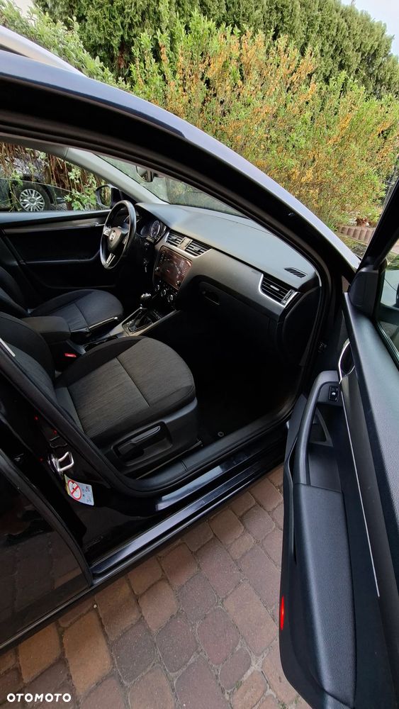 Skoda Octavia 2.0 TDI 4x4 DSG Style - 16