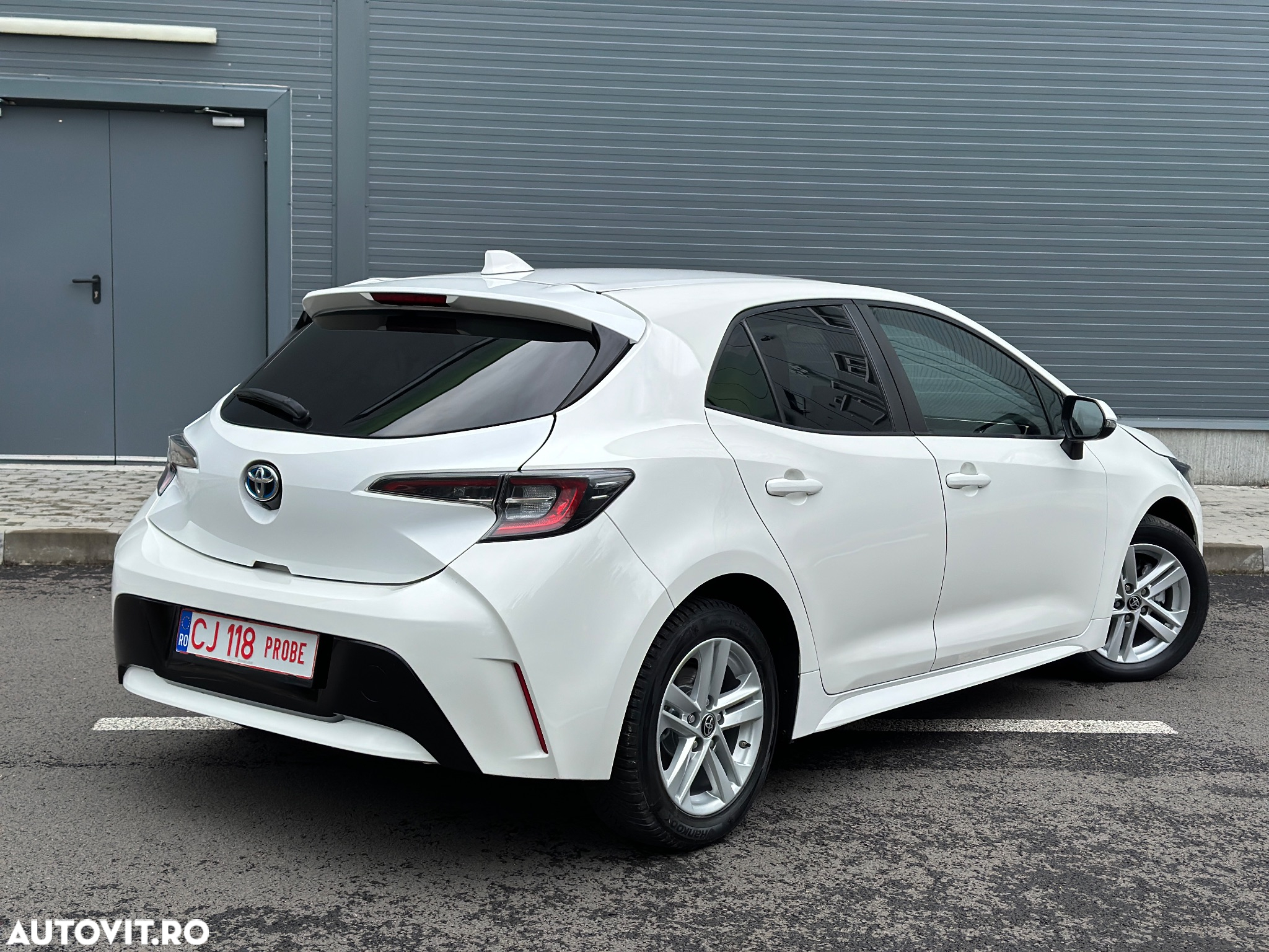 Toyota Corolla Sedan 1.8 HSD Dynamic - 23
