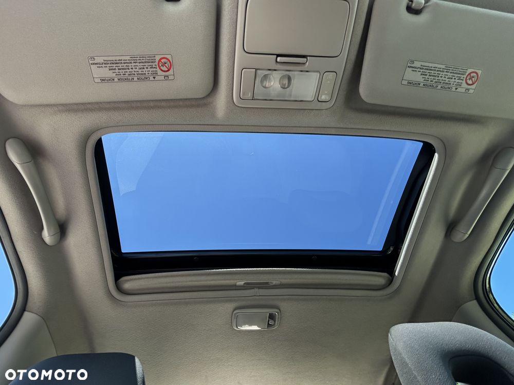 Toyota RAV4 2.0 VVT-i Sol - 25