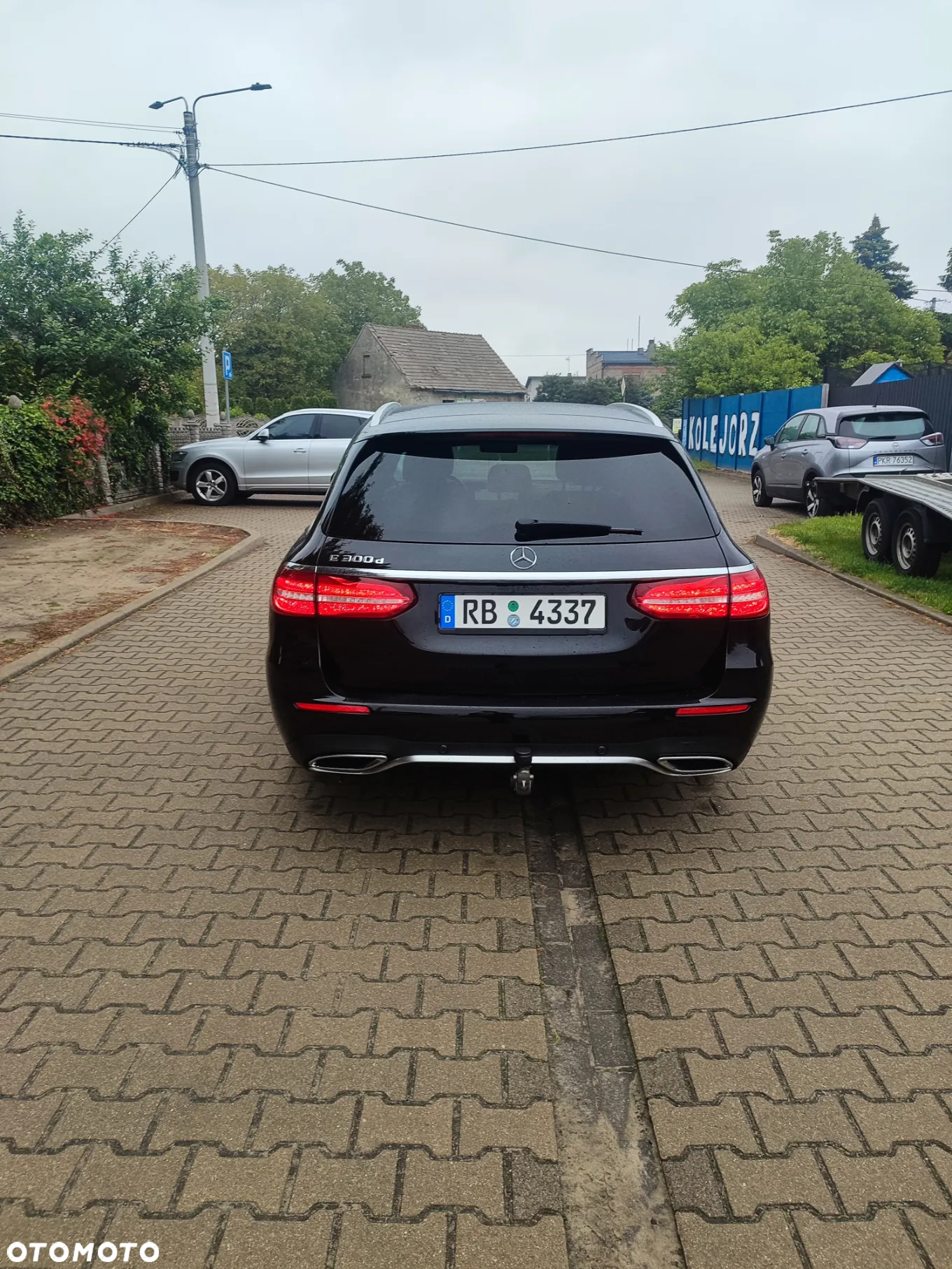 Mercedes-Benz Klasa E 300 d T 9G-TRONIC - 6