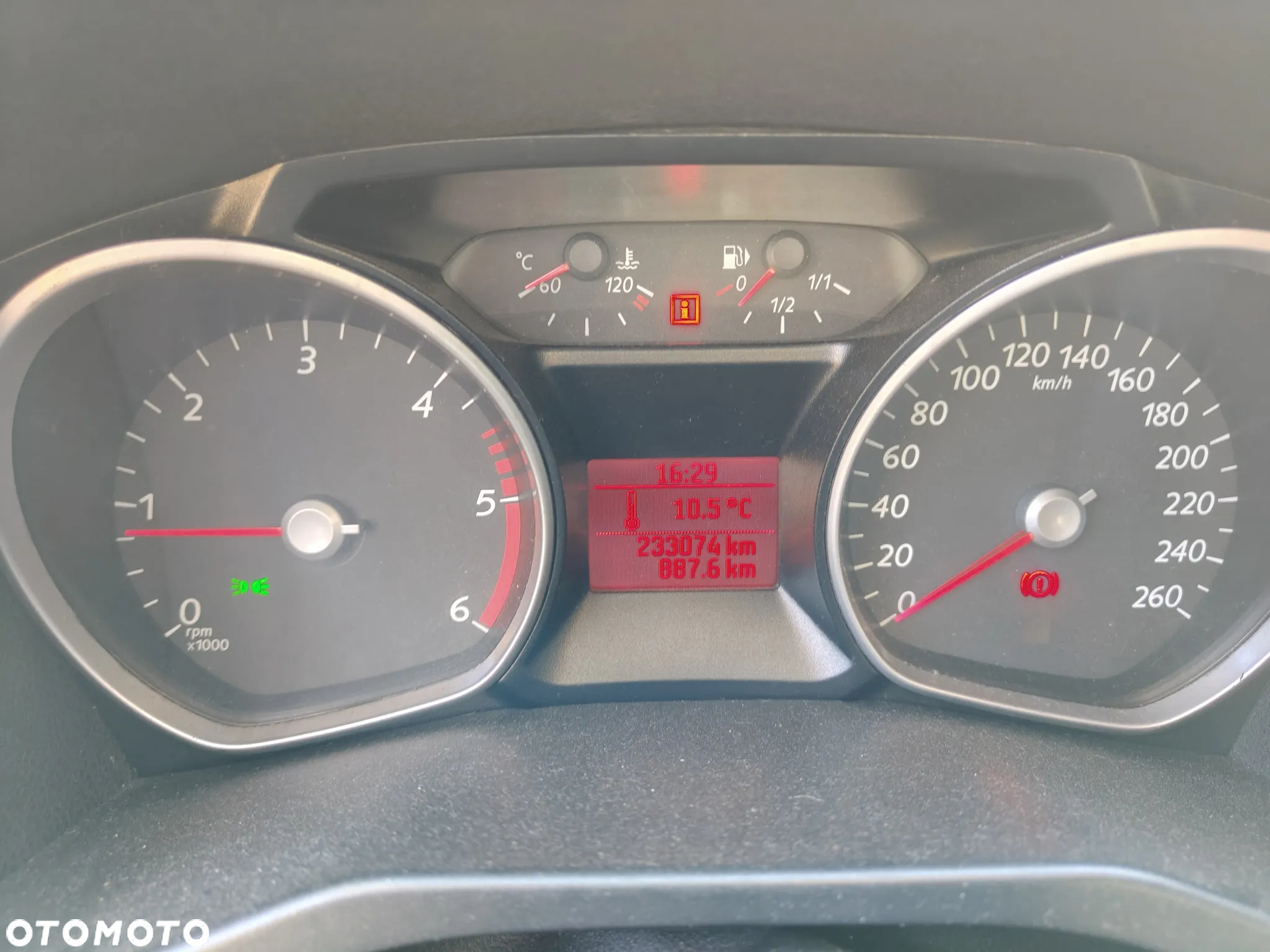 Ford Mondeo - 9