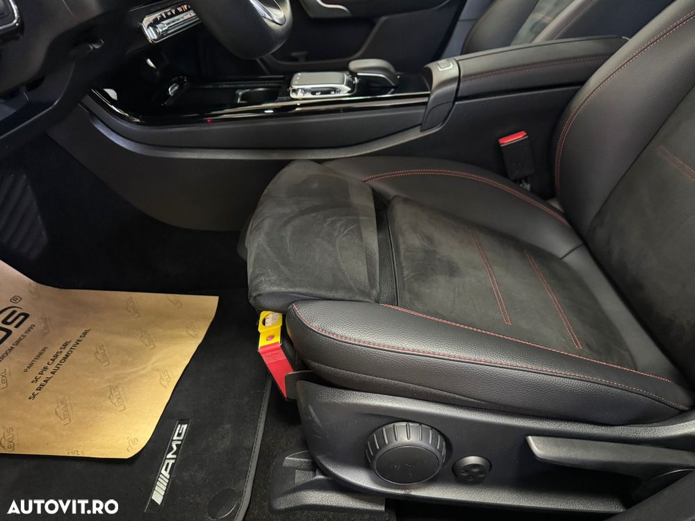 Mercedes-Benz A 180 d Sedan 7G-DCT AMG Line - 14