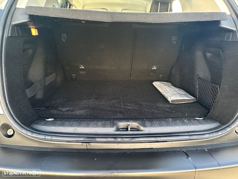 Peugeot 2008 1.2 PureTech Signature - 9