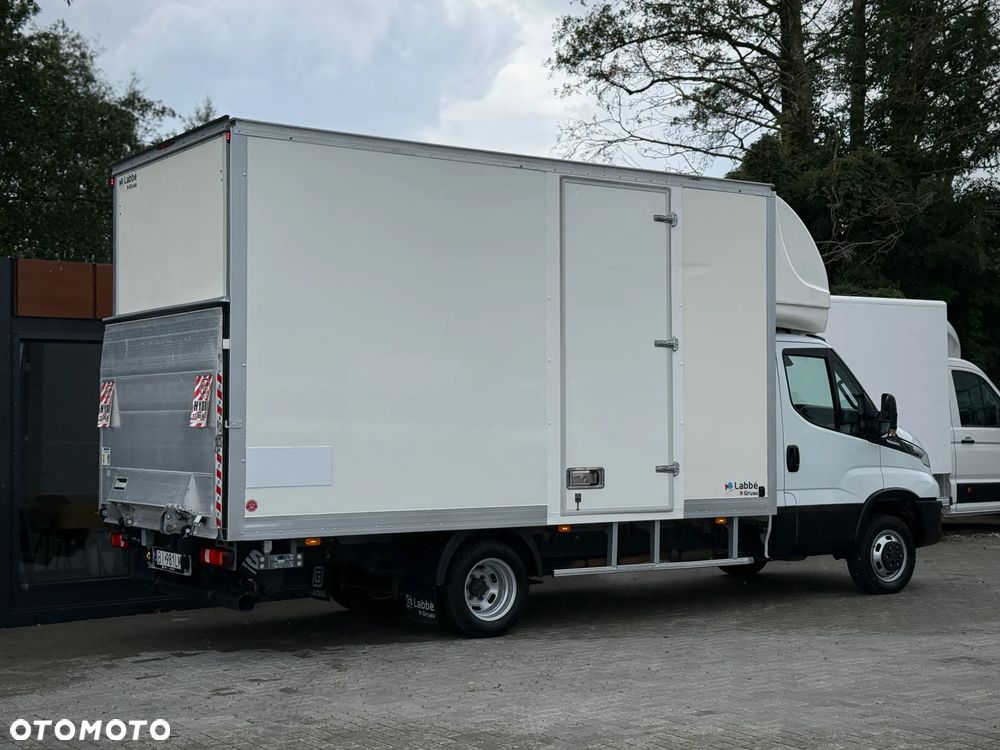 Iveco Daily 35C18 3.0 HPI 180KM / 2023 Rok Produkcji / Kontener 4,7m + Winda 750KG / Automat Hi-Matic / ZAREJESTROWANY W PL - 8