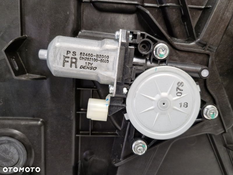 kia soul ii 2 podnośnik mechanizm szyby prawy przód przedni 2 pin 82460-b2000 - 2