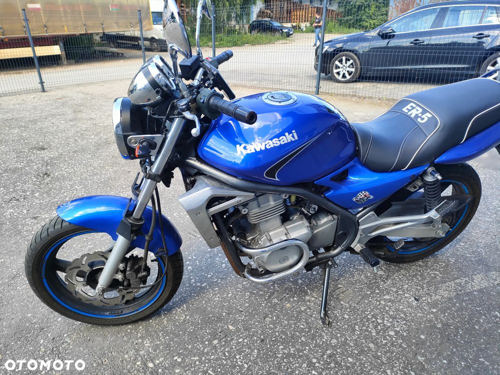 Kawasaki ER - 5