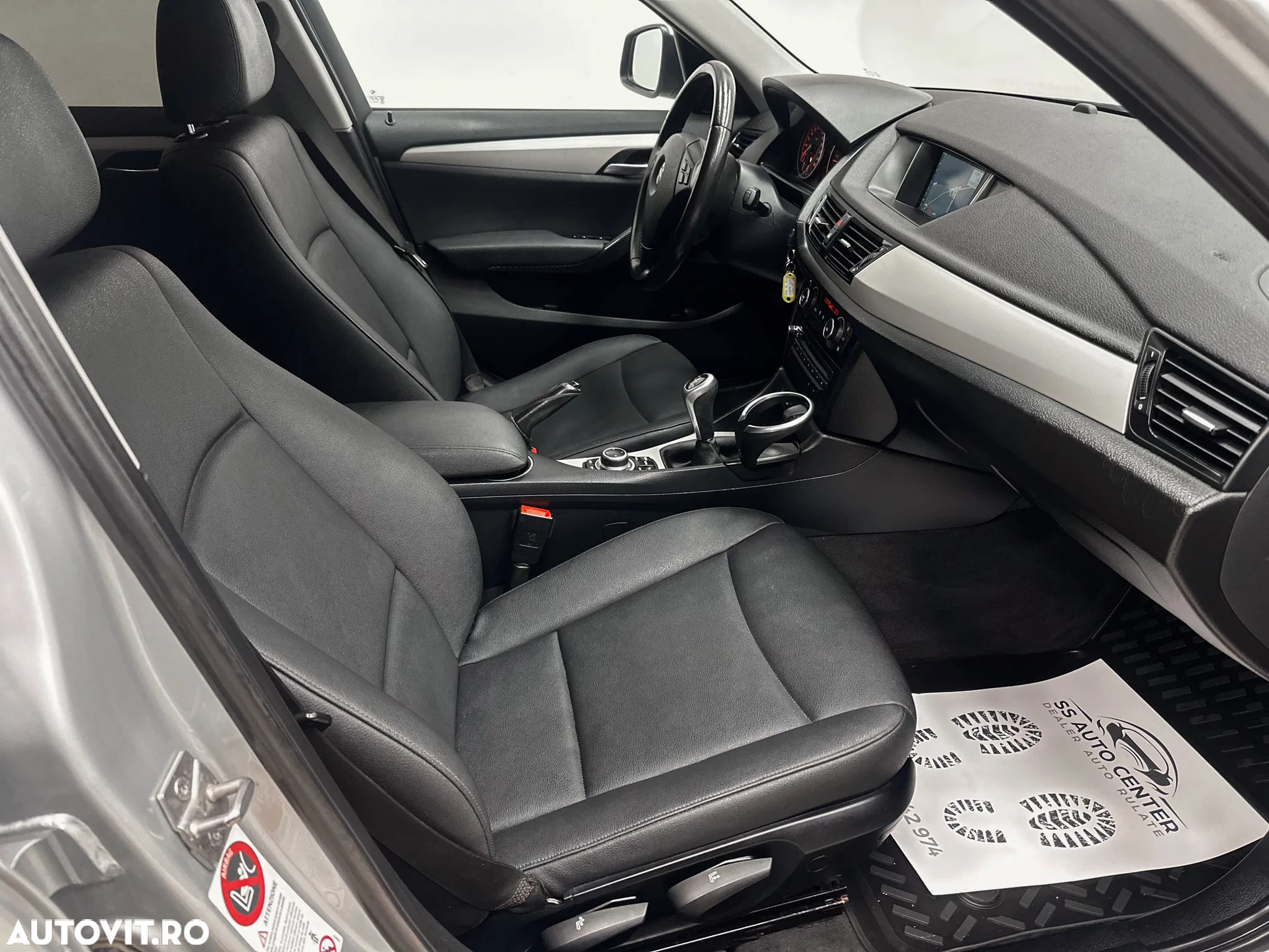 BMW X1 xDrive18d - 11