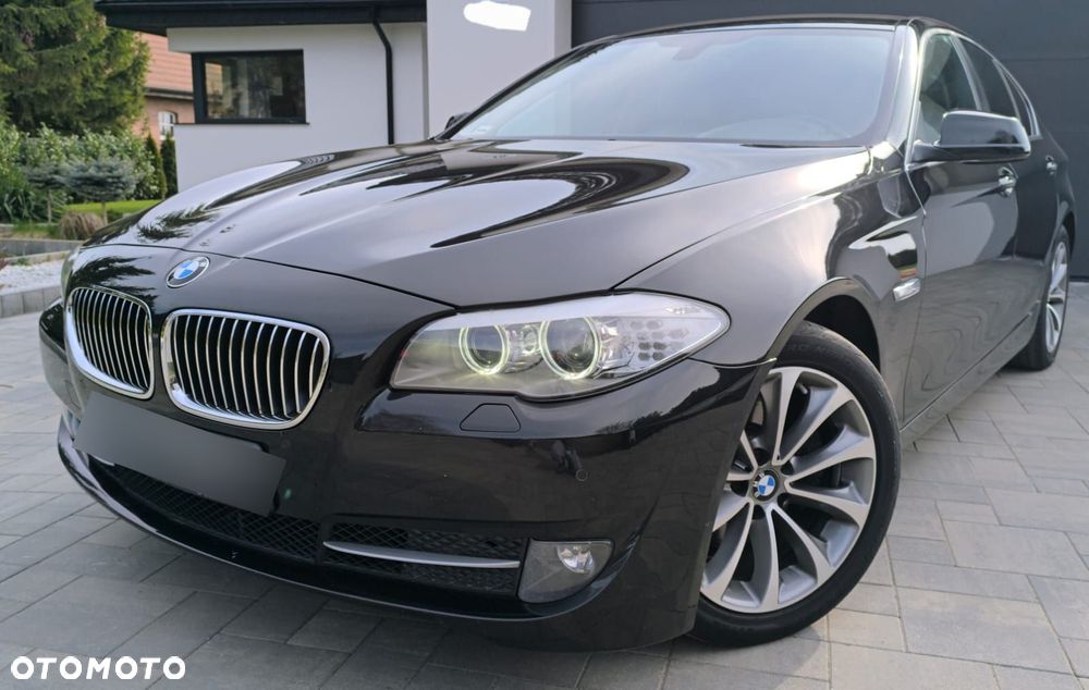 BMW Seria 5 520d xDrive - 2