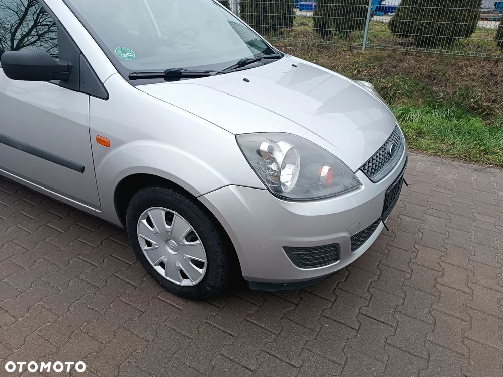 Ford Fiesta 1.4 Connection - 33