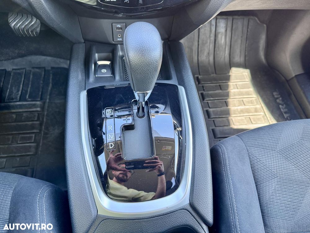 Nissan X-Trail 1.6 dCi Xtronic 360 - 17