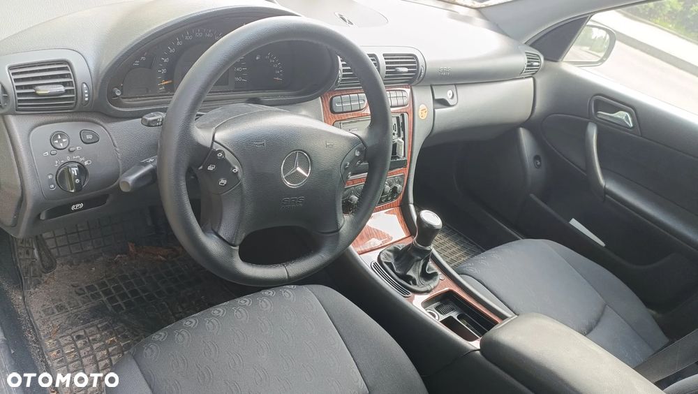 Mercedes-Benz Klasa C 200 Kompressor Elegance - 6