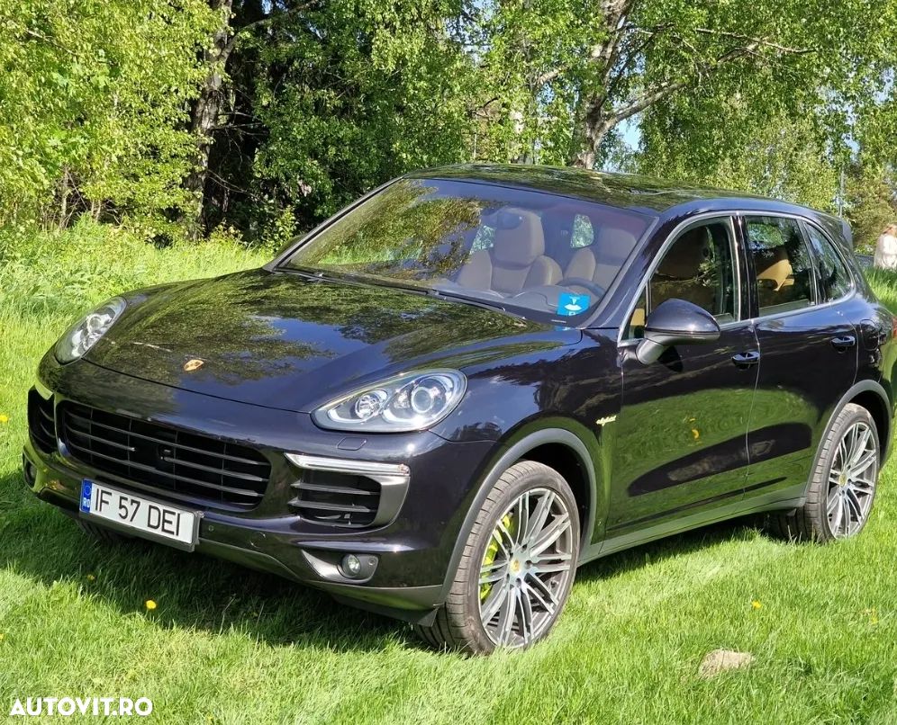 Porsche Cayenne S E-Hybrid Platinum Edition - 15