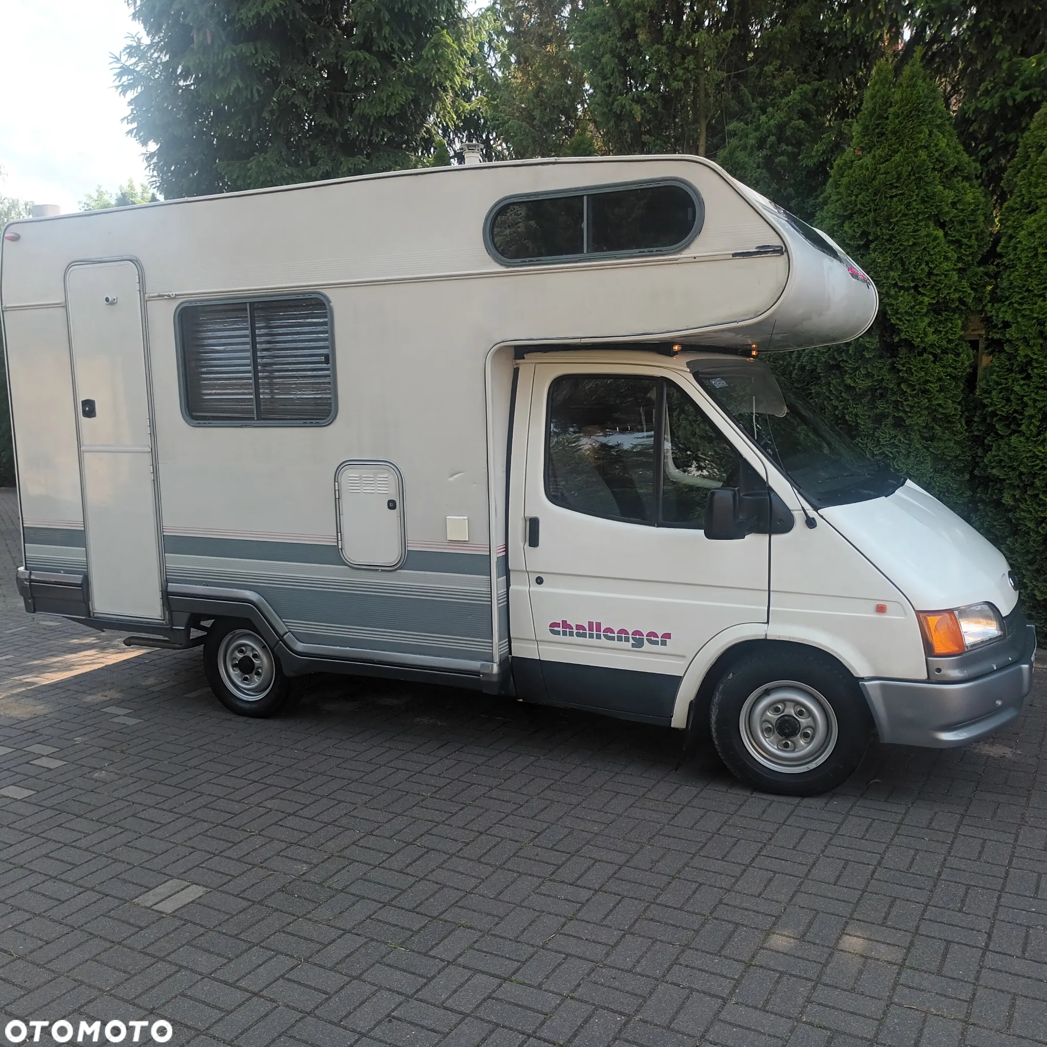 Ford Transit - 11