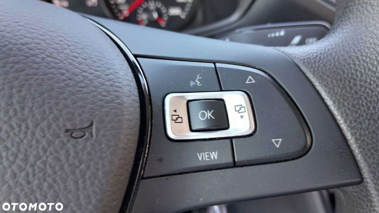 Volkswagen Crafter - 11