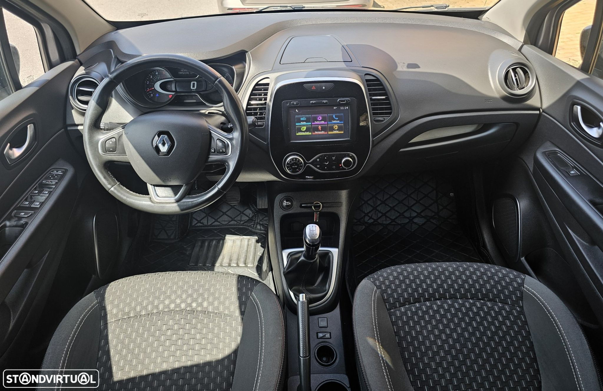 Renault Captur 1.5 dCi Exclusive - 13