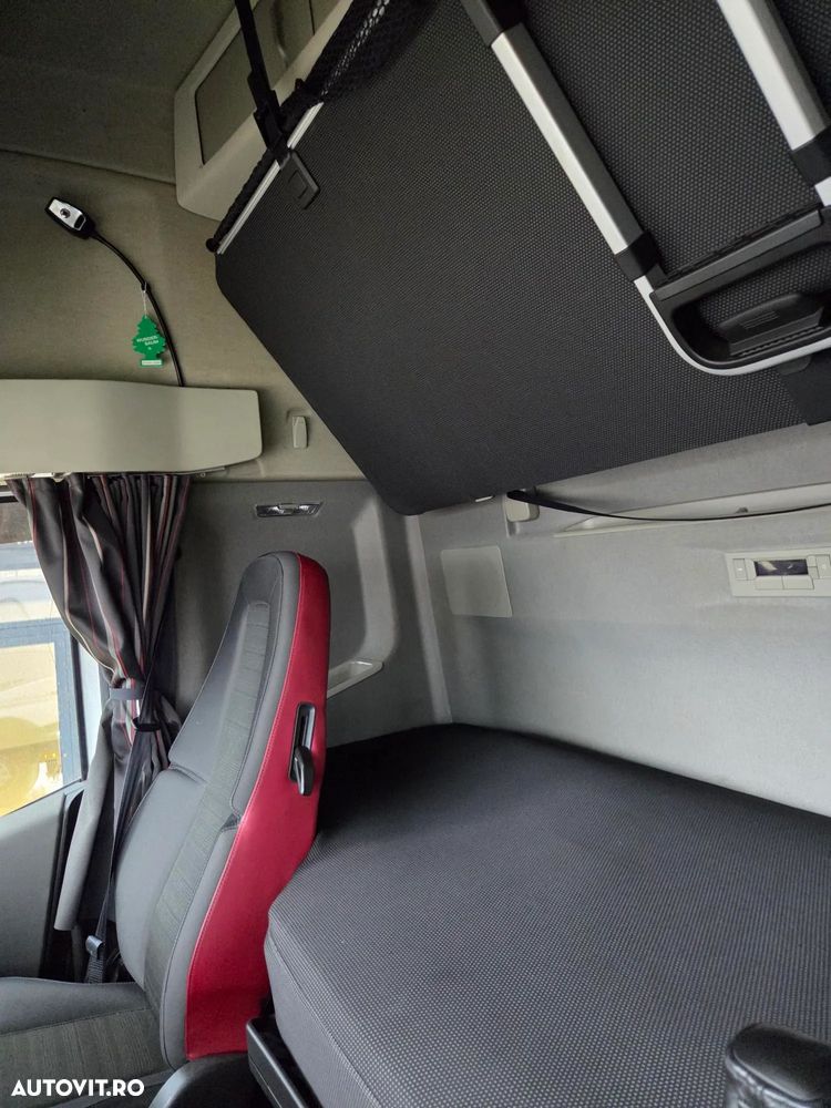 Volvo FH500, 2019, 640.248km, Automata, 2 rezervoare 1.175l, FRIGIDER, AER CONDITIONAT STATIONARE, balon puntea fata, aeropachet, rulata doar in GERMANIA, Carte identitate RAR, posibilitate leasing 3 ani-PROMOTIE 38.900 EUR+Tva - 28