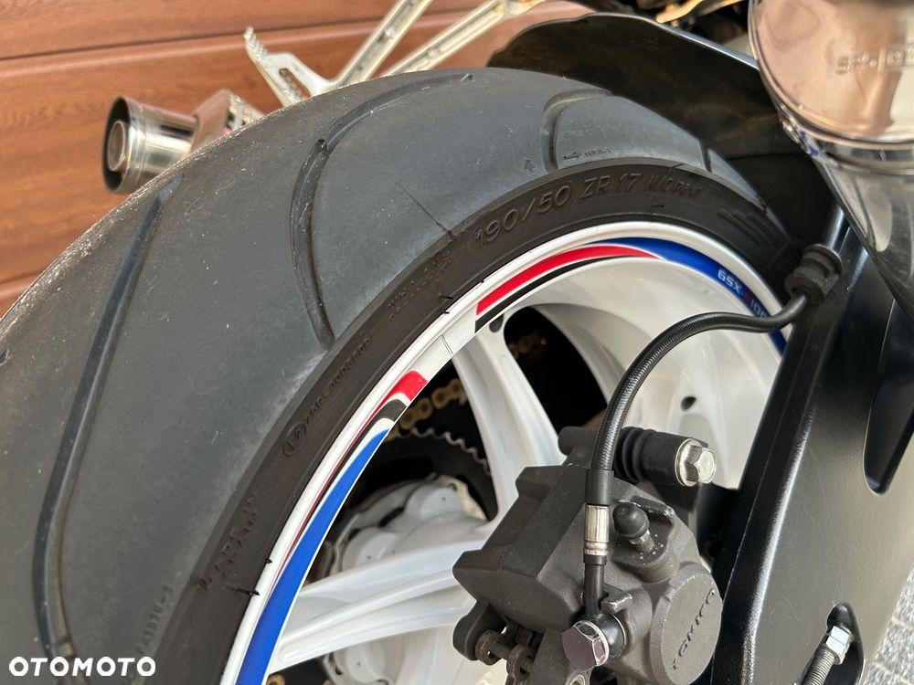 Suzuki GSX-R - 14