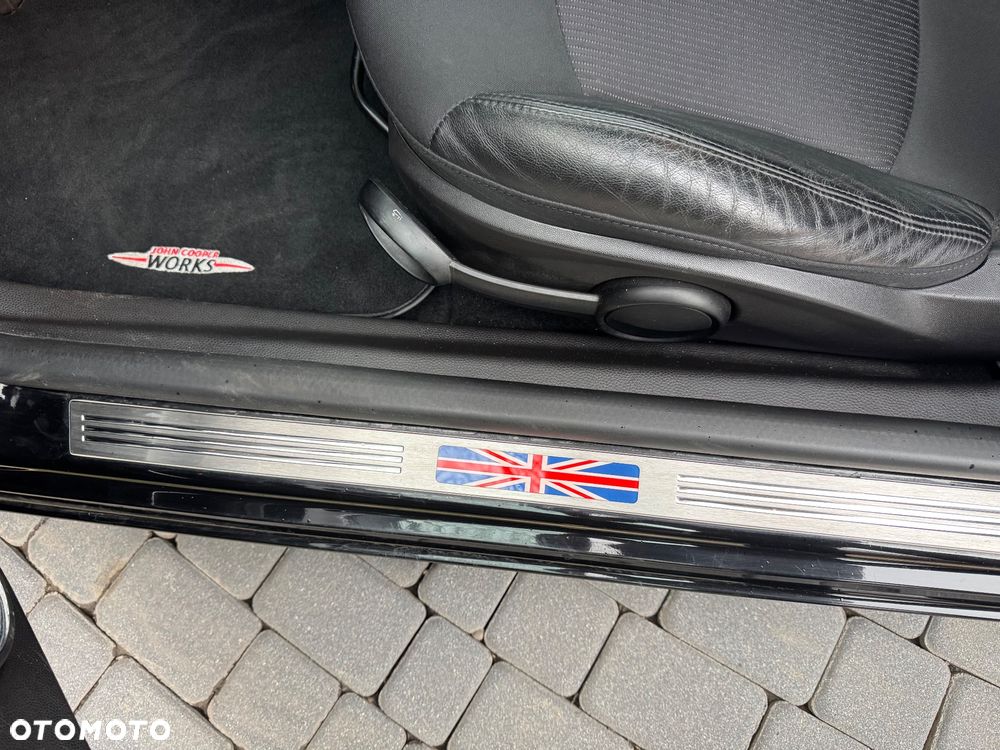 MINI John Cooper Works Standard - 20