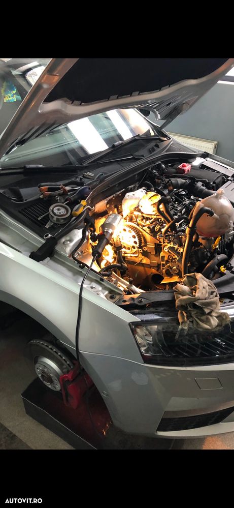 Skoda Octavia 2.0 TDI (Green tec) DSG RS - 7