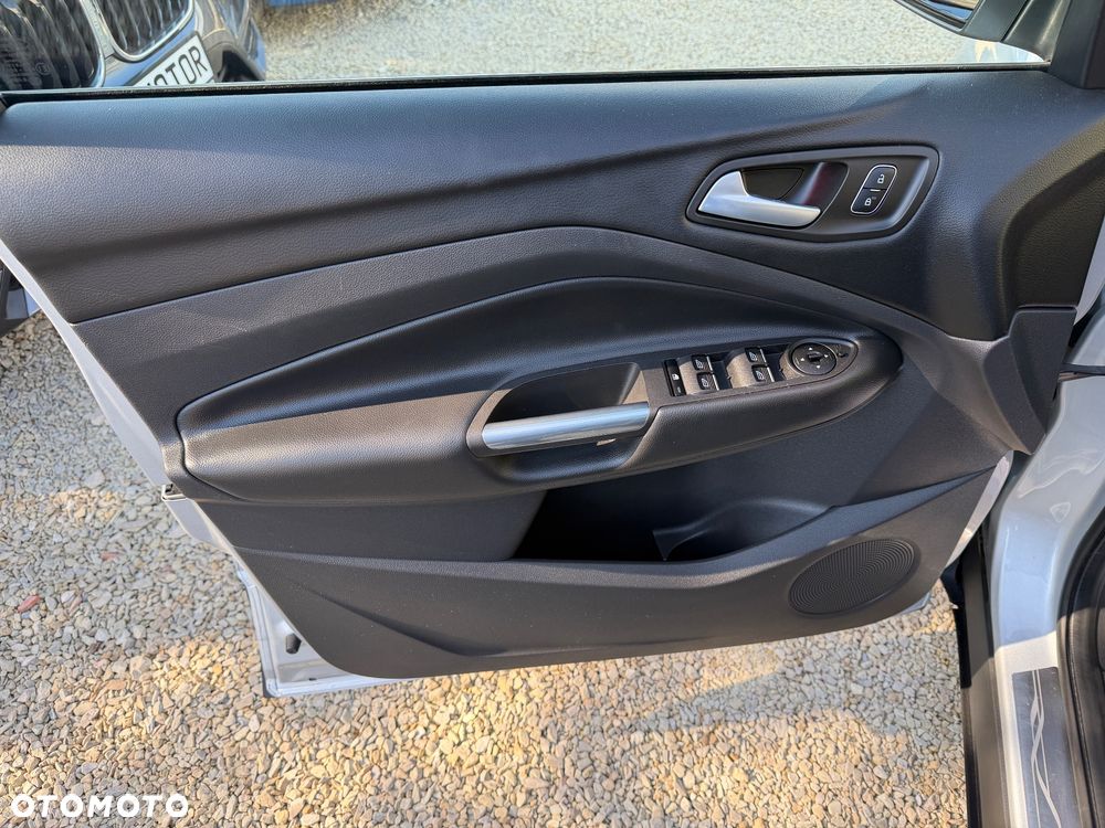 Ford Kuga 1.5 EcoBoost FWD Trend - 12