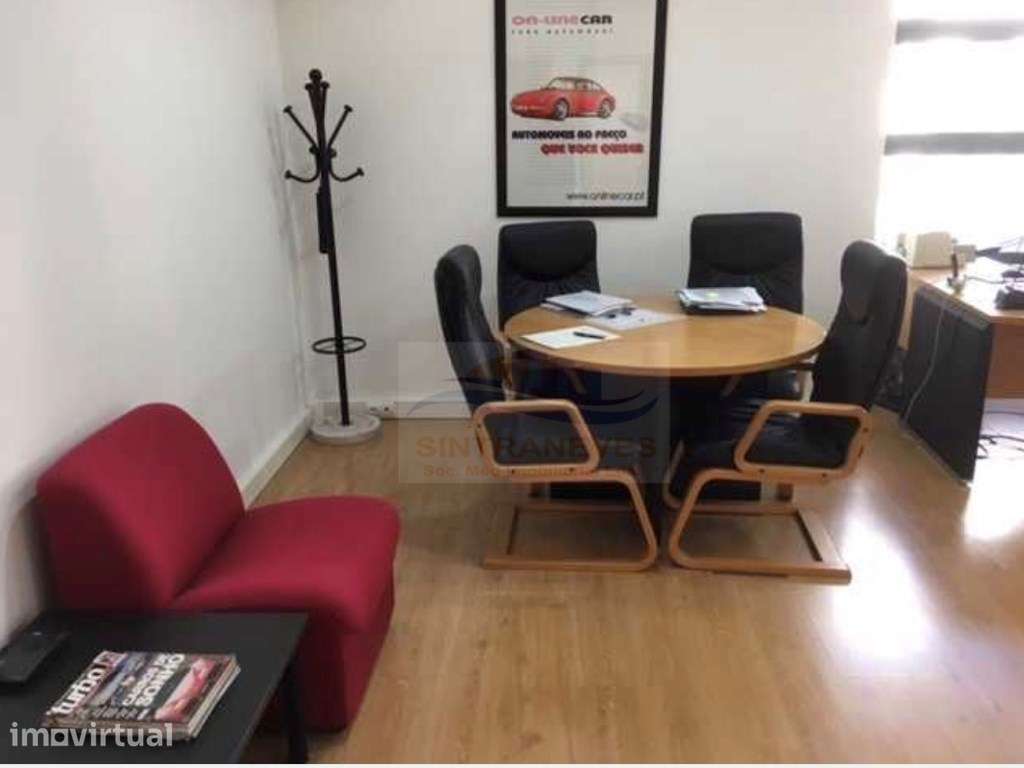 Escritório de 42 m² com Garagem na Av. Duque de Loulé - Centro de L... - Grande imagem: 4/12