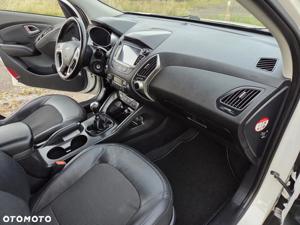 Hyundai ix35 2.0 CRDi 4WD Style - 13