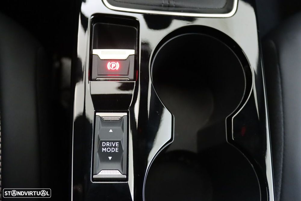 Peugeot 2008 PureTech 100 Allure - 20