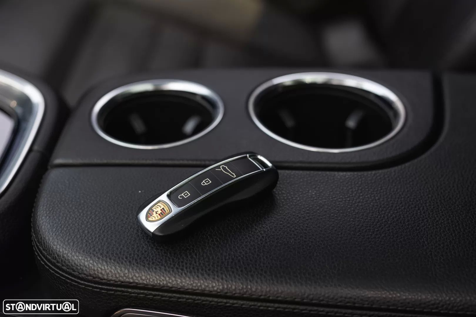 Porsche Panamera Sport Turismo 4S E-Hybrid - 13