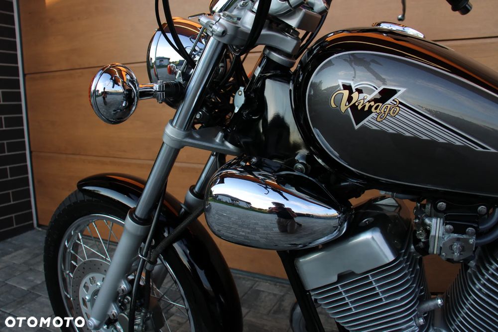 Yamaha XV - 19