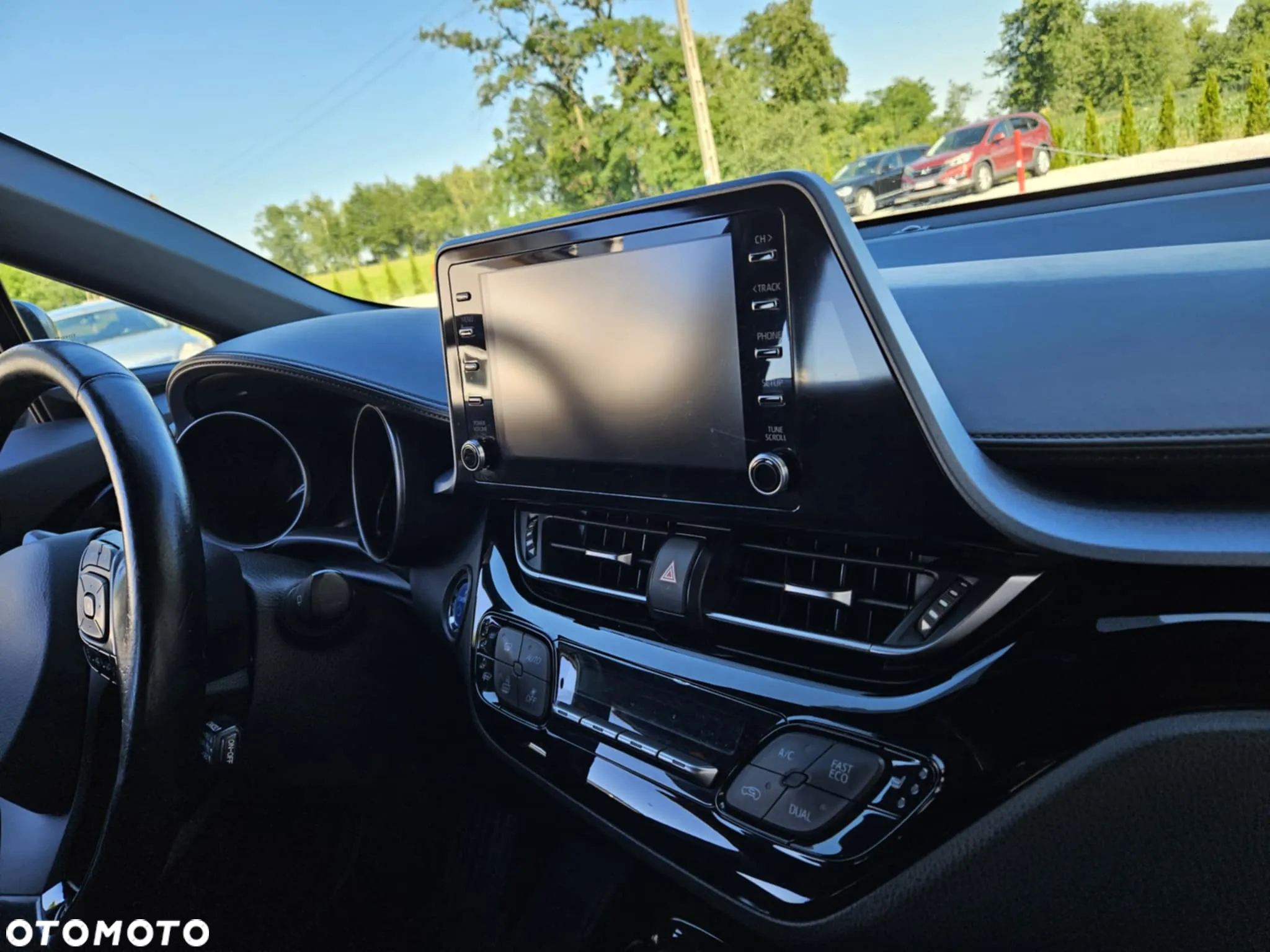 Toyota C-HR 1.8 Hybrid Business - 22