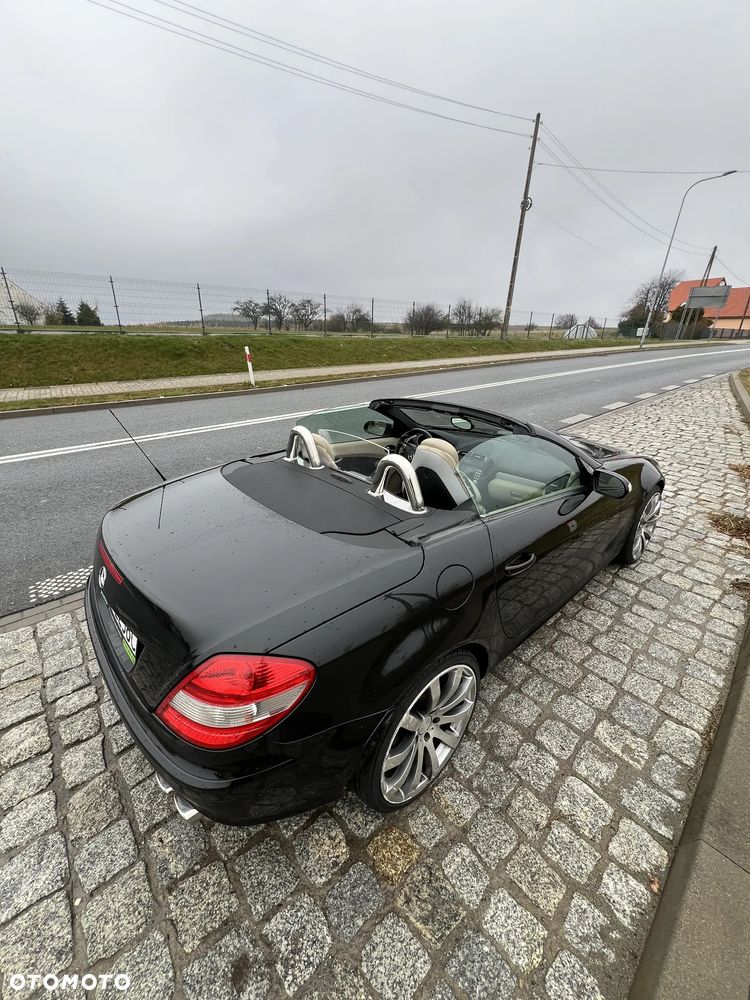 Mercedes-Benz SLK - 14