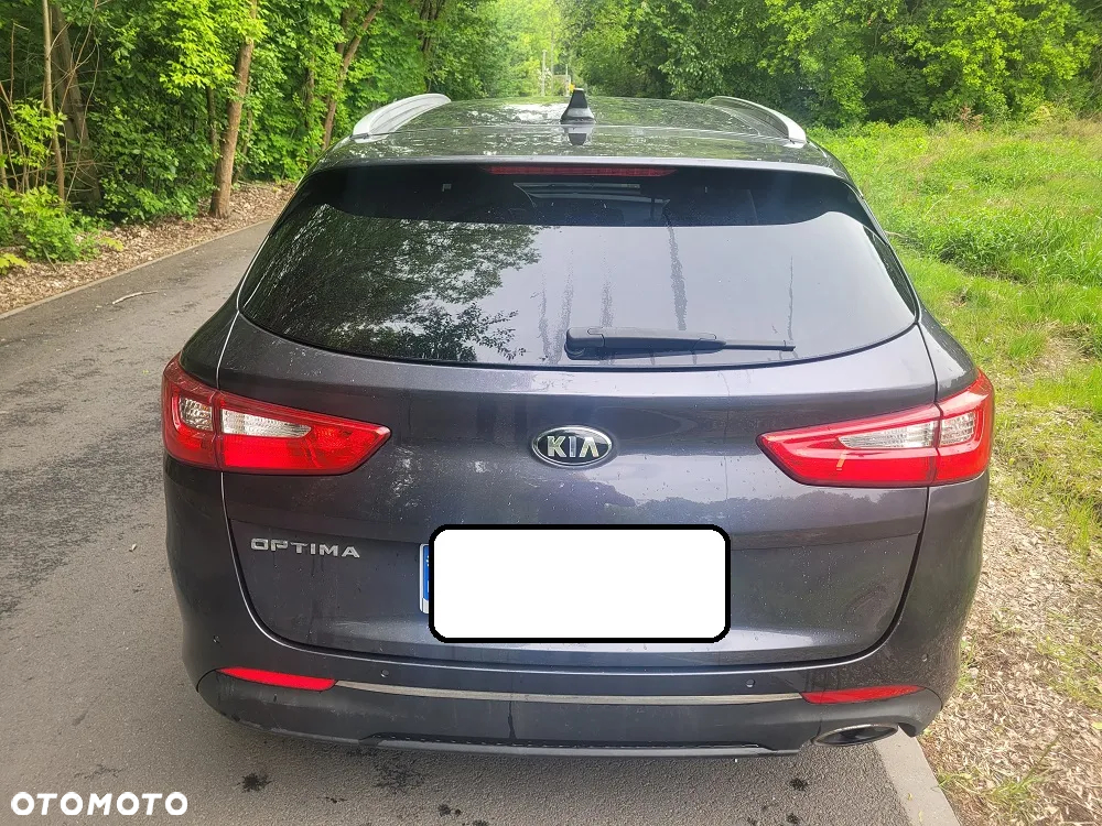 Kia Optima - 5