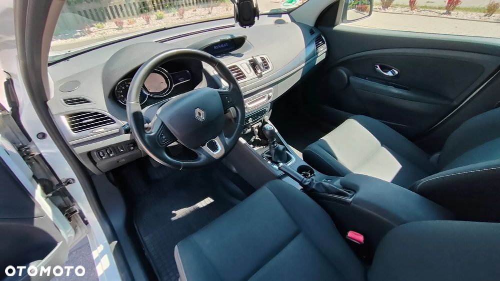 Renault Megane 1.6 16V 110 Paris - 7