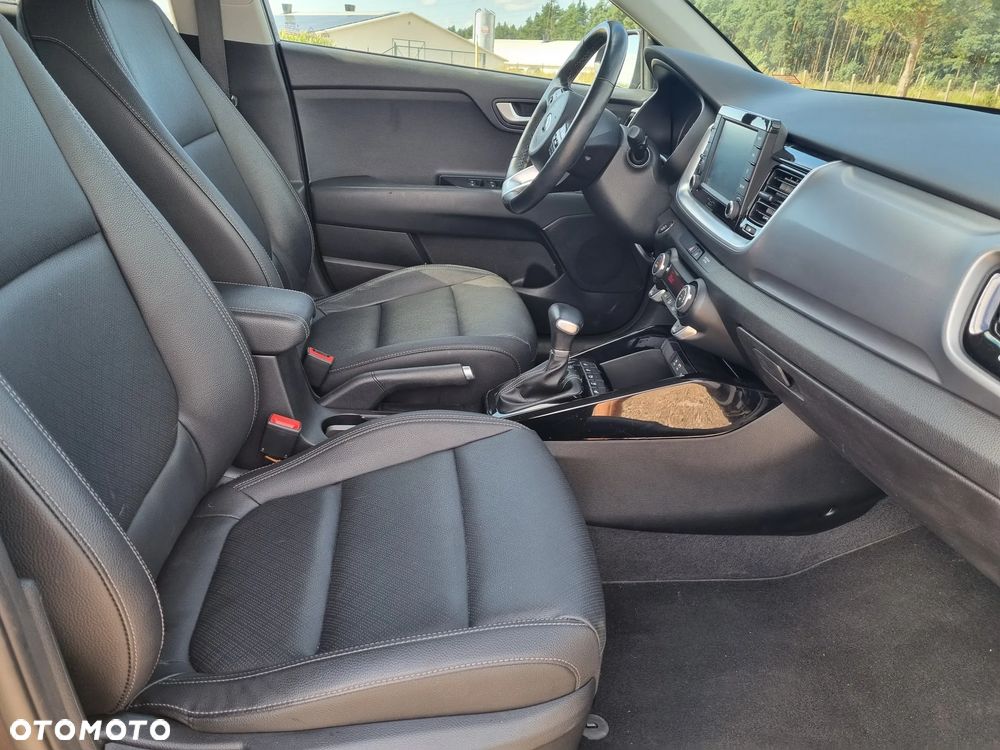 Kia Stonic - 8