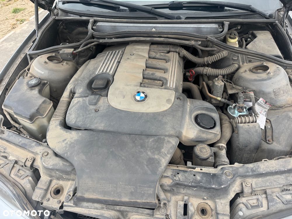 BMW Seria 3 330d - 11