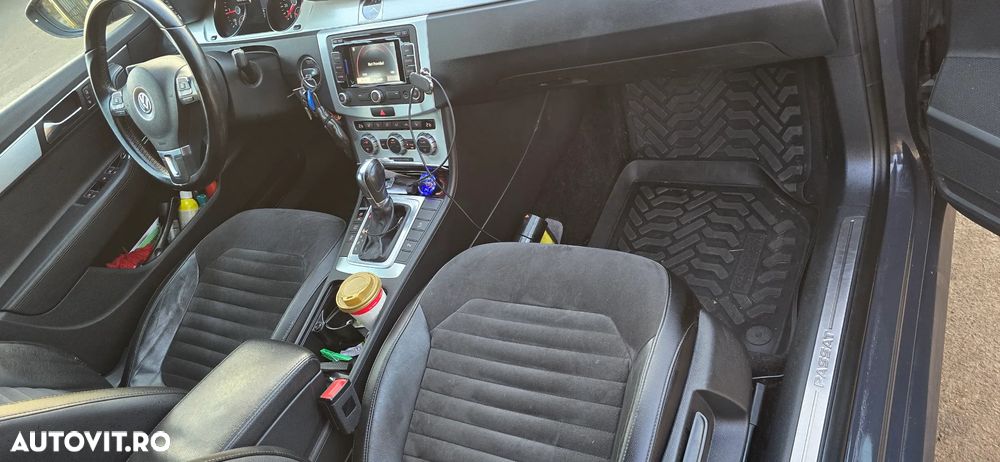 Volkswagen Passat 2.0 TDI DSG BlueMotion Technology Highline - 5