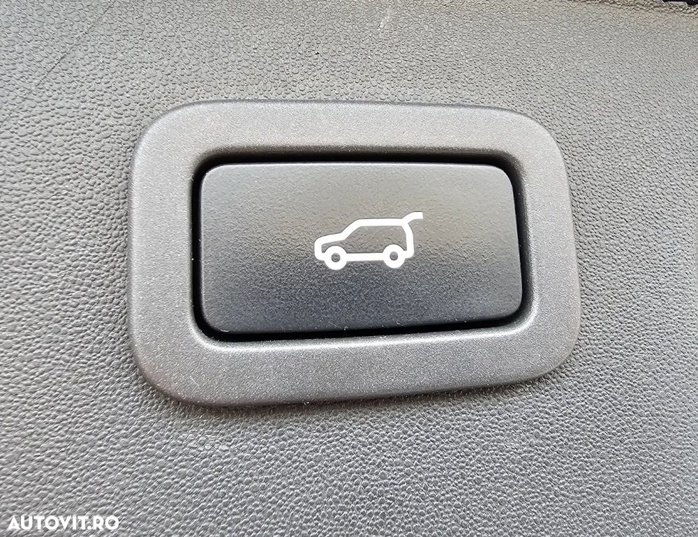 Land Rover Discovery 2.0 L TD4 HSE Luxury - 15