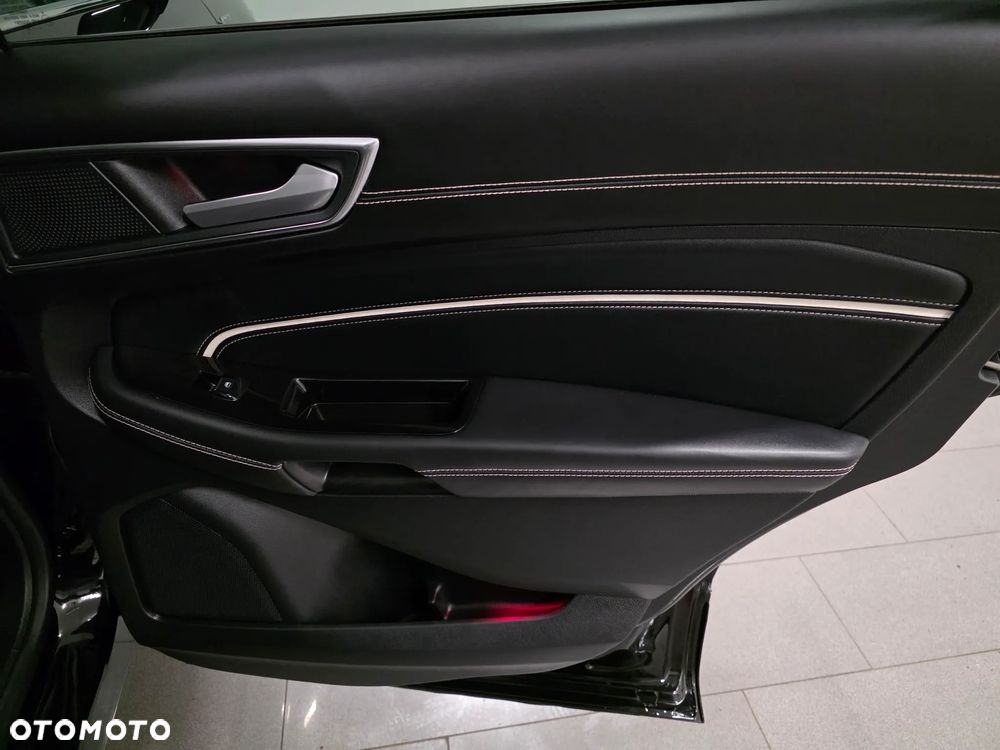 Ford Edge 2.0 EcoBlue Twin-Turbo 4WD ST-Line - 22