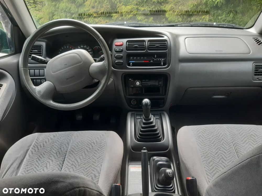 Suzuki Grand Vitara 1.6 Comfort Limited - 10