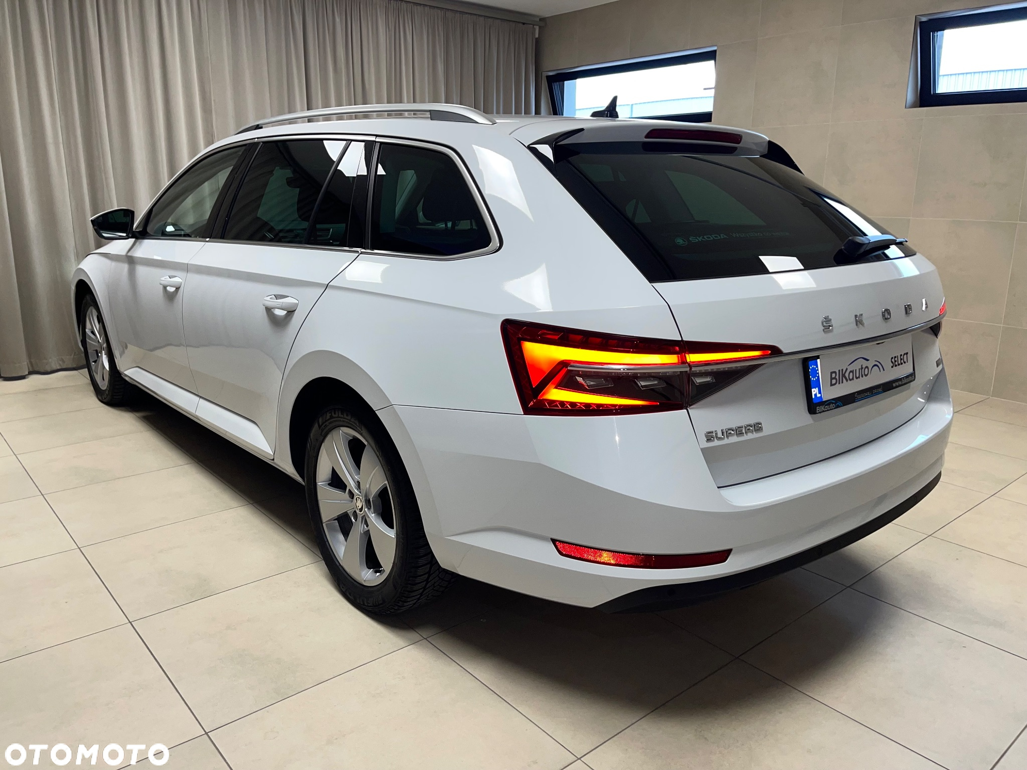 Skoda Superb 2.0 TDI SCR Style DSG - 12