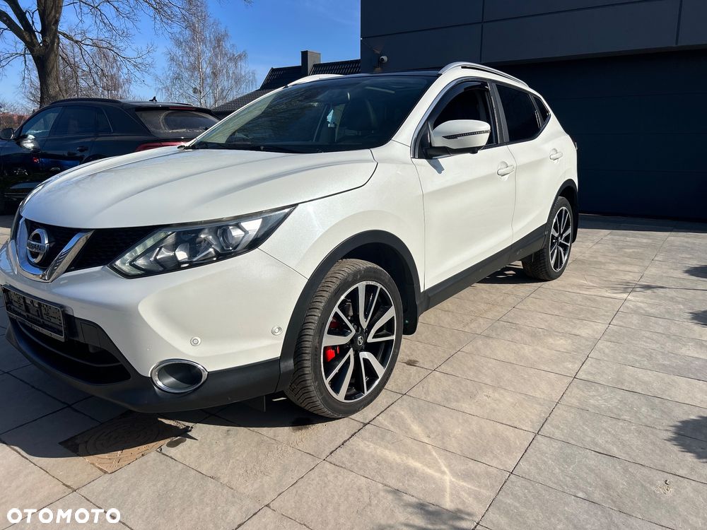 Nissan Qashqai 1.6 DCi Xtronic TEKNA - 3