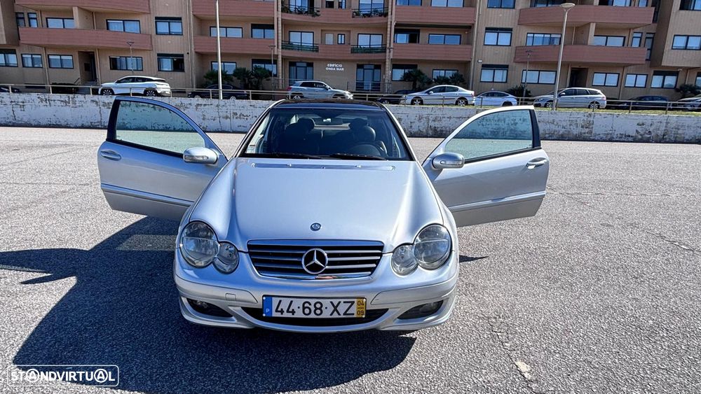 Mercedes-Benz C 220 CDi Sport Coupé Evolution AMG - 20
