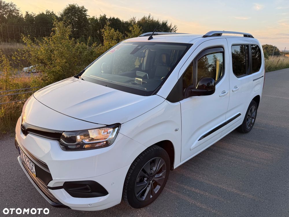 Toyota Proace City Verso 1.5 D-4D Family - 2
