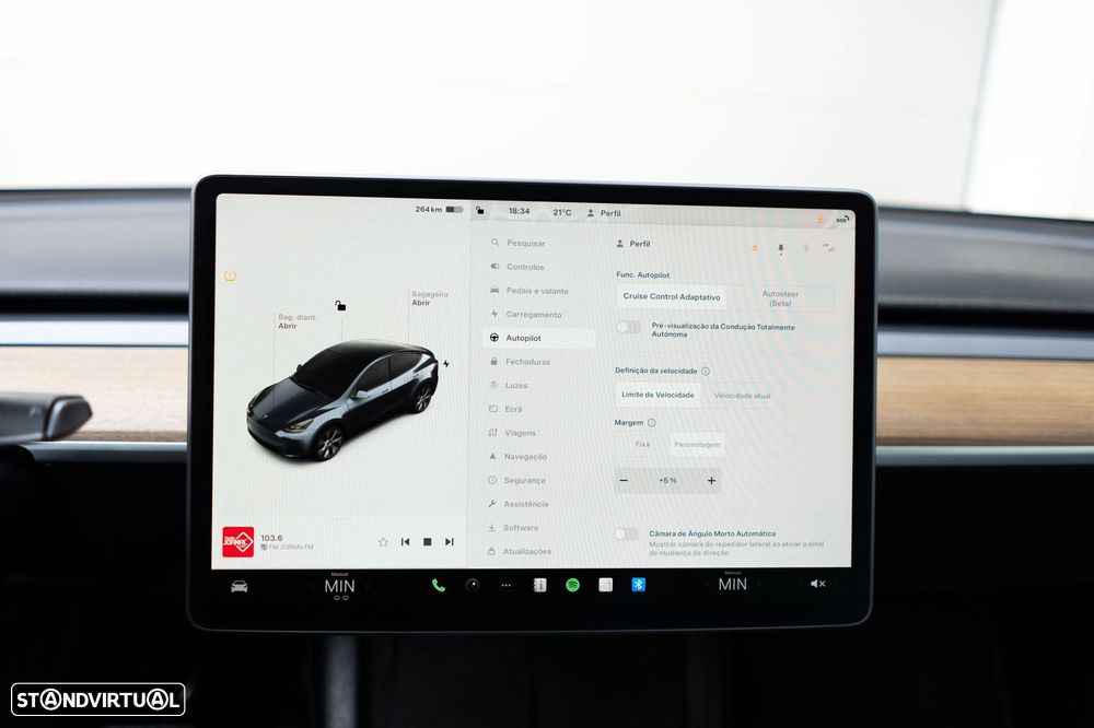 Tesla Model Y Long Range Dual Motor AWD - 20