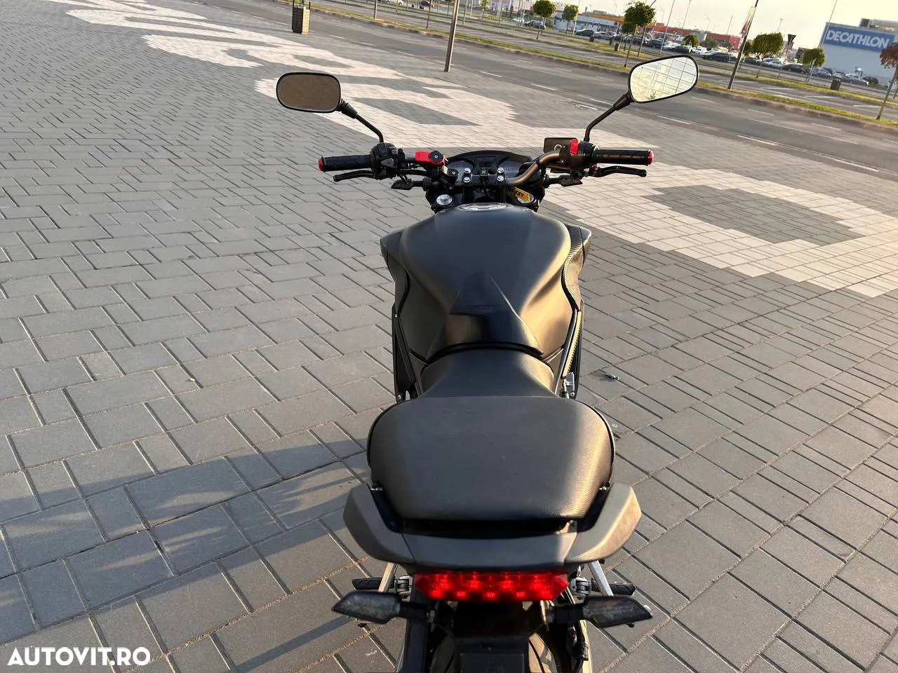 Honda CB 650R - 7