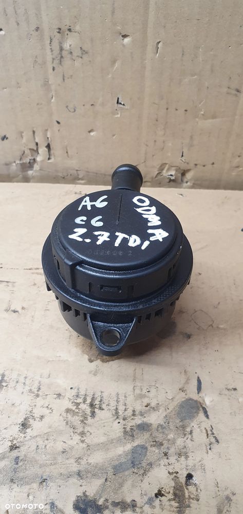 Odma separator oleju Audi A6 C6 2.7 TDI 057103495L - 2