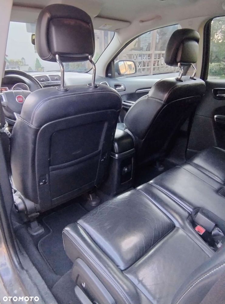 Fiat Freemont 2.0 Multijet Lounge AWD - 14