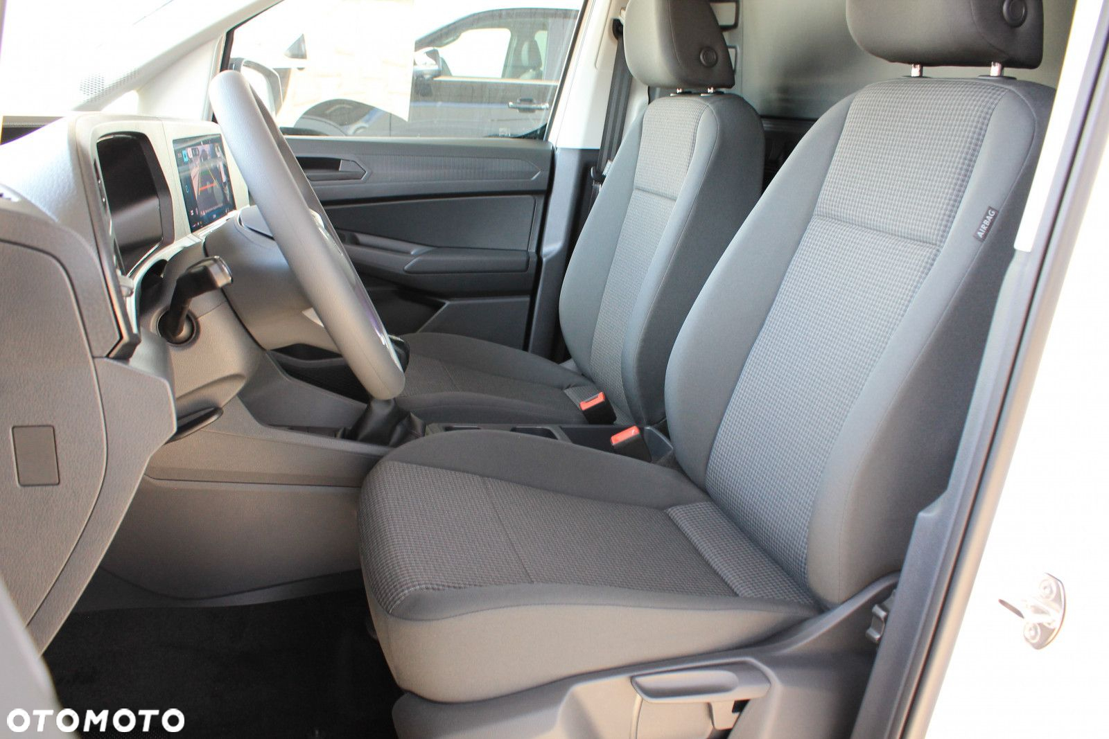 Volkswagen Caddy Cargo 2.0 TDI Manual - 10