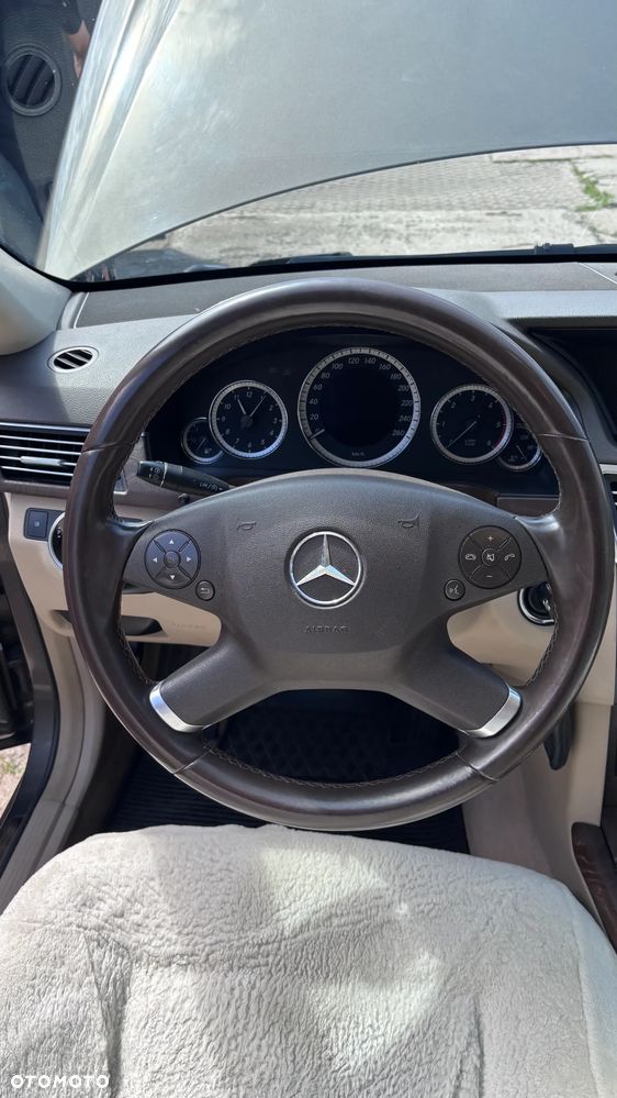Mercedes-Benz Klasa E 200 CDI Elegance - 12