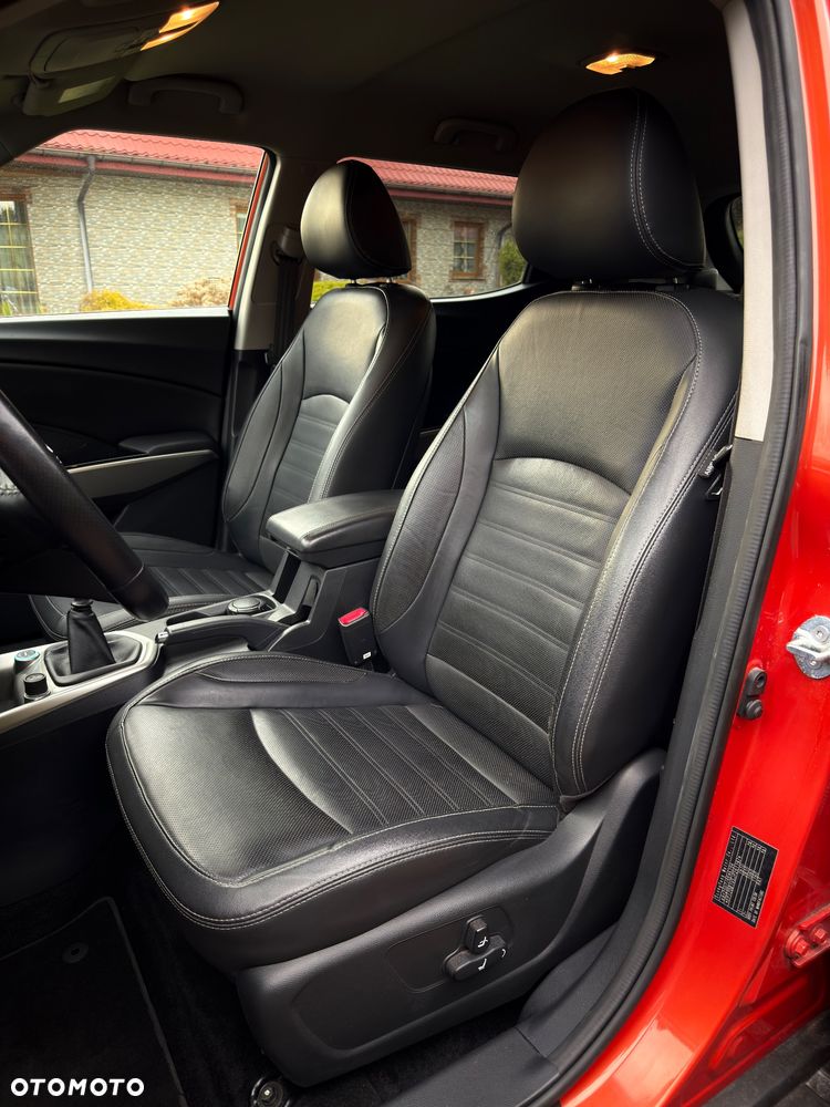 SsangYong/KGM Tivoli 1.6 Sapphire - 28